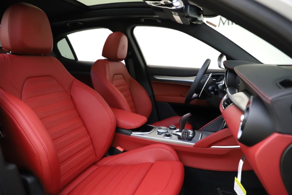 New 2020 Alfa Romeo Stelvio Ti Sport Q4 for sale Call for price at Alfa Romeo of Westport in Westport CT 06880 22