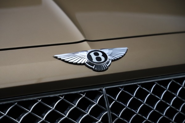 Used 2017 Bentley Bentayga W12 for sale Sold at Alfa Romeo of Westport in Westport CT 06880 14
