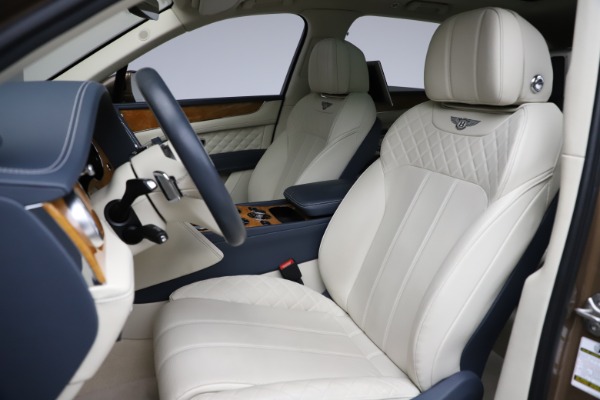 Used 2017 Bentley Bentayga W12 for sale Sold at Alfa Romeo of Westport in Westport CT 06880 19