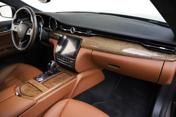 Used 2018 Maserati Quattroporte S Q4 GranLusso for sale $69,900 at Alfa Romeo of Westport in Westport CT 06880 25