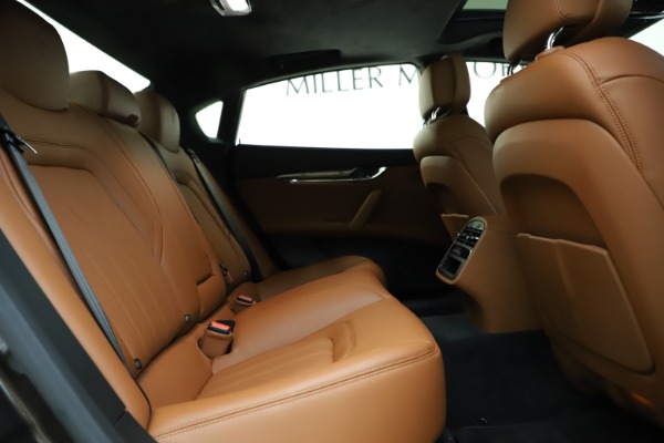 Used 2018 Maserati Quattroporte S Q4 GranLusso for sale $69,900 at Alfa Romeo of Westport in Westport CT 06880 28