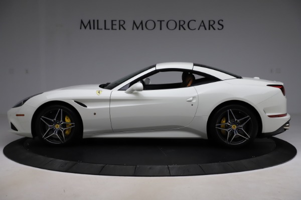 Used 2018 Ferrari California T for sale Sold at Alfa Romeo of Westport in Westport CT 06880 14