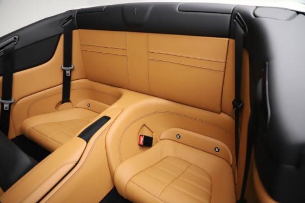 Used 2018 Ferrari California T for sale $169,900 at Alfa Romeo of Westport in Westport CT 06880 22