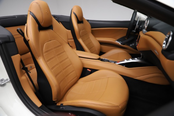 Used 2018 Ferrari California T for sale $169,900 at Alfa Romeo of Westport in Westport CT 06880 25