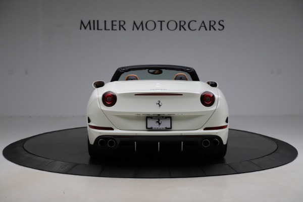 Used 2018 Ferrari California T for sale Sold at Alfa Romeo of Westport in Westport CT 06880 6