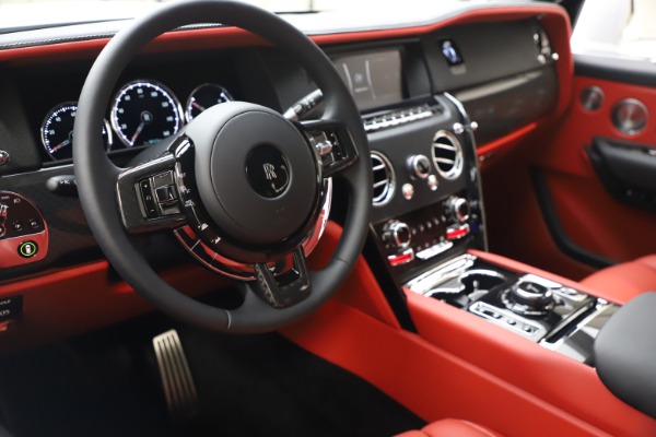 New 2021 Rolls-Royce Cullinan Black Badge for sale $431,325 at Alfa Romeo of Westport in Westport CT 06880 16