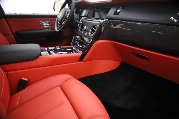 New 2021 Rolls-Royce Cullinan Black Badge for sale $431,325 at Alfa Romeo of Westport in Westport CT 06880 26
