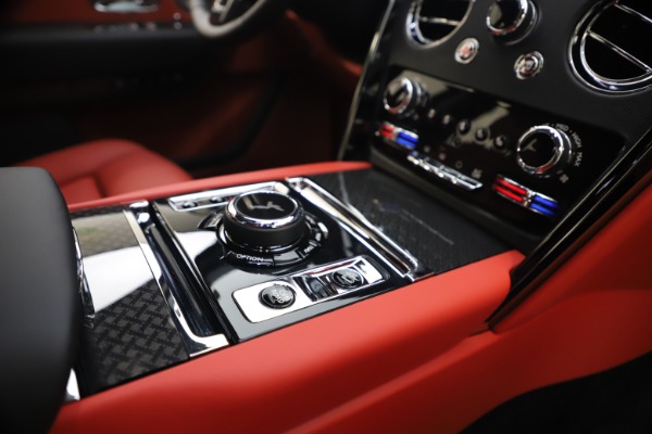 New 2021 Rolls-Royce Cullinan Black Badge for sale $431,325 at Alfa Romeo of Westport in Westport CT 06880 27
