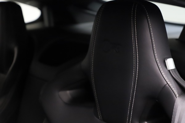Used 2016 Jaguar F-TYPE R for sale $58,900 at Alfa Romeo of Westport in Westport CT 06880 18