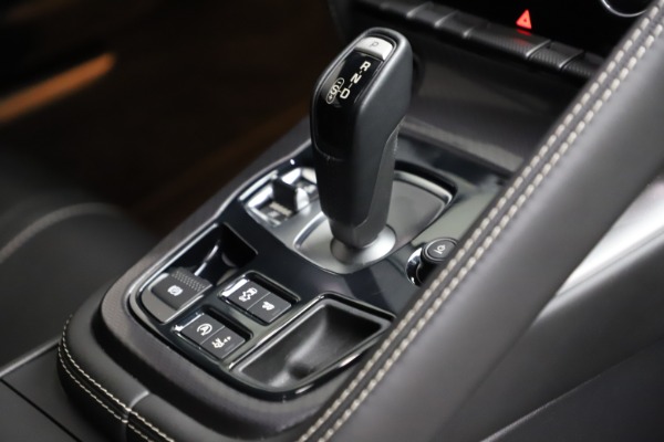 Used 2016 Jaguar F-TYPE R for sale $58,900 at Alfa Romeo of Westport in Westport CT 06880 23