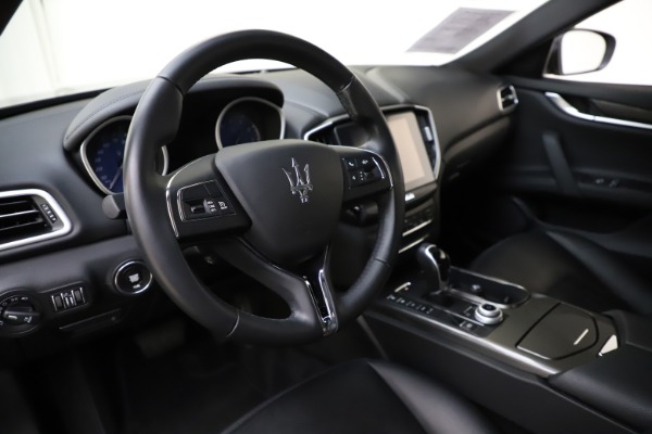 Used 2017 Maserati Ghibli S Q4 for sale $41,900 at Alfa Romeo of Westport in Westport CT 06880 13