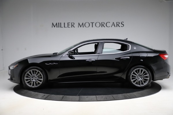 Used 2017 Maserati Ghibli S Q4 for sale Sold at Alfa Romeo of Westport in Westport CT 06880 3