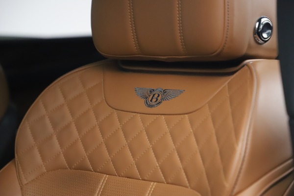 Used 2017 Bentley Bentayga W12 for sale $126,900 at Alfa Romeo of Westport in Westport CT 06880 21