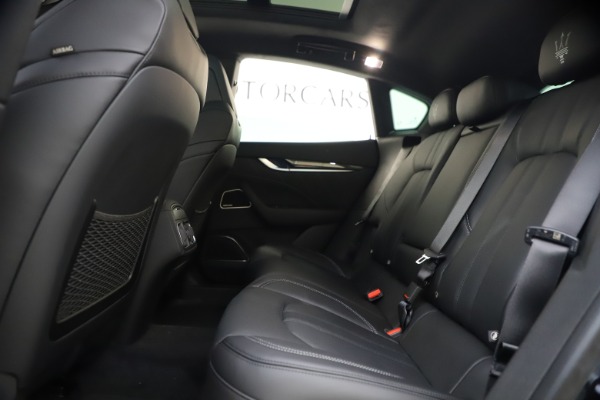 New 2021 Maserati Levante S Q4 GranSport for sale $107,135 at Alfa Romeo of Westport in Westport CT 06880 20