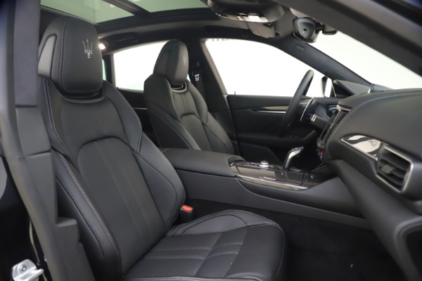 New 2021 Maserati Levante S Q4 GranSport for sale $107,135 at Alfa Romeo of Westport in Westport CT 06880 23