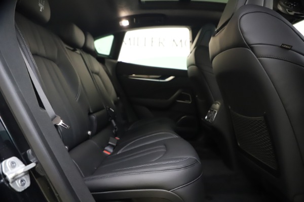 New 2021 Maserati Levante S Q4 GranSport for sale $107,135 at Alfa Romeo of Westport in Westport CT 06880 28