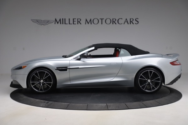 Used 2014 Aston Martin Vanquish Volante for sale Sold at Alfa Romeo of Westport in Westport CT 06880 16