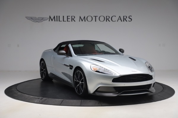 Used 2014 Aston Martin Vanquish Volante for sale Sold at Alfa Romeo of Westport in Westport CT 06880 19