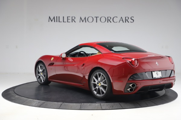 Used 2014 Ferrari California 30 for sale Sold at Alfa Romeo of Westport in Westport CT 06880 15