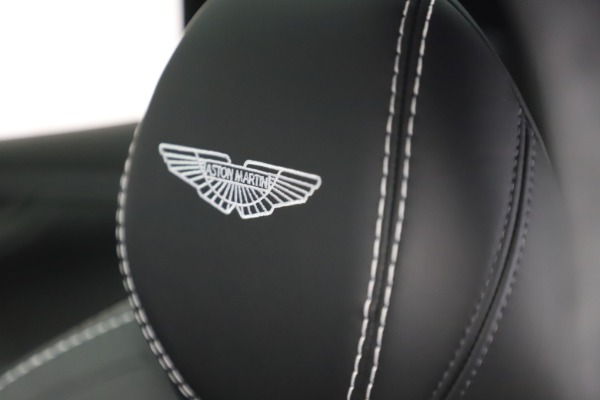 New 2021 Aston Martin DBX for sale $201,586 at Alfa Romeo of Westport in Westport CT 06880 24