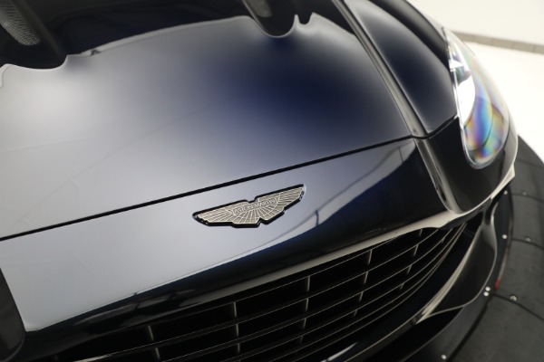 Used 2021 Aston Martin DBX for sale Sold at Alfa Romeo of Westport in Westport CT 06880 13