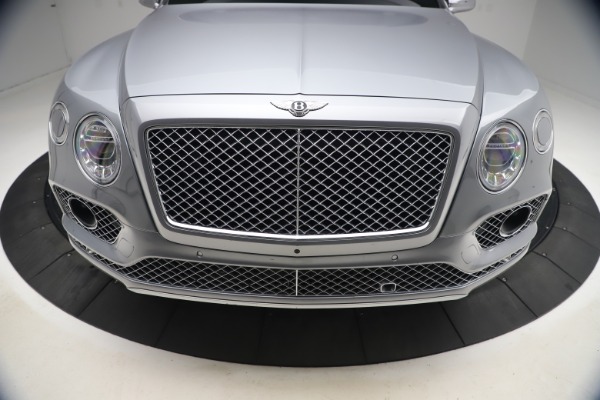 Used 2018 Bentley Bentayga W12 Signature for sale Sold at Alfa Romeo of Westport in Westport CT 06880 14