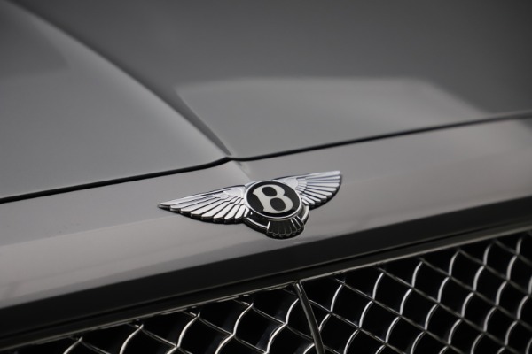 Used 2018 Bentley Bentayga W12 Signature for sale Sold at Alfa Romeo of Westport in Westport CT 06880 15