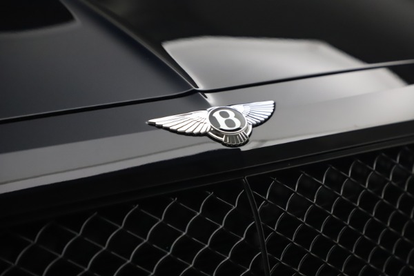 Used 2018 Bentley Bentayga Black Edition for sale Sold at Alfa Romeo of Westport in Westport CT 06880 14