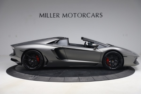 Used 2015 Lamborghini Aventador Roadster LP 700-4 for sale $349,900 at Alfa Romeo of Westport in Westport CT 06880 10