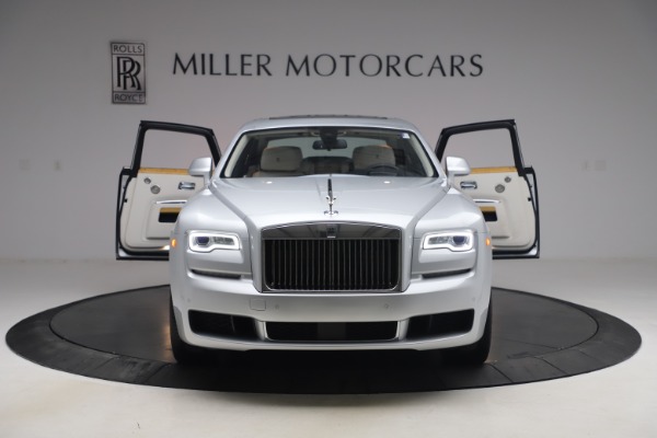 Used 2018 Rolls-Royce Ghost for sale Sold at Alfa Romeo of Westport in Westport CT 06880 13