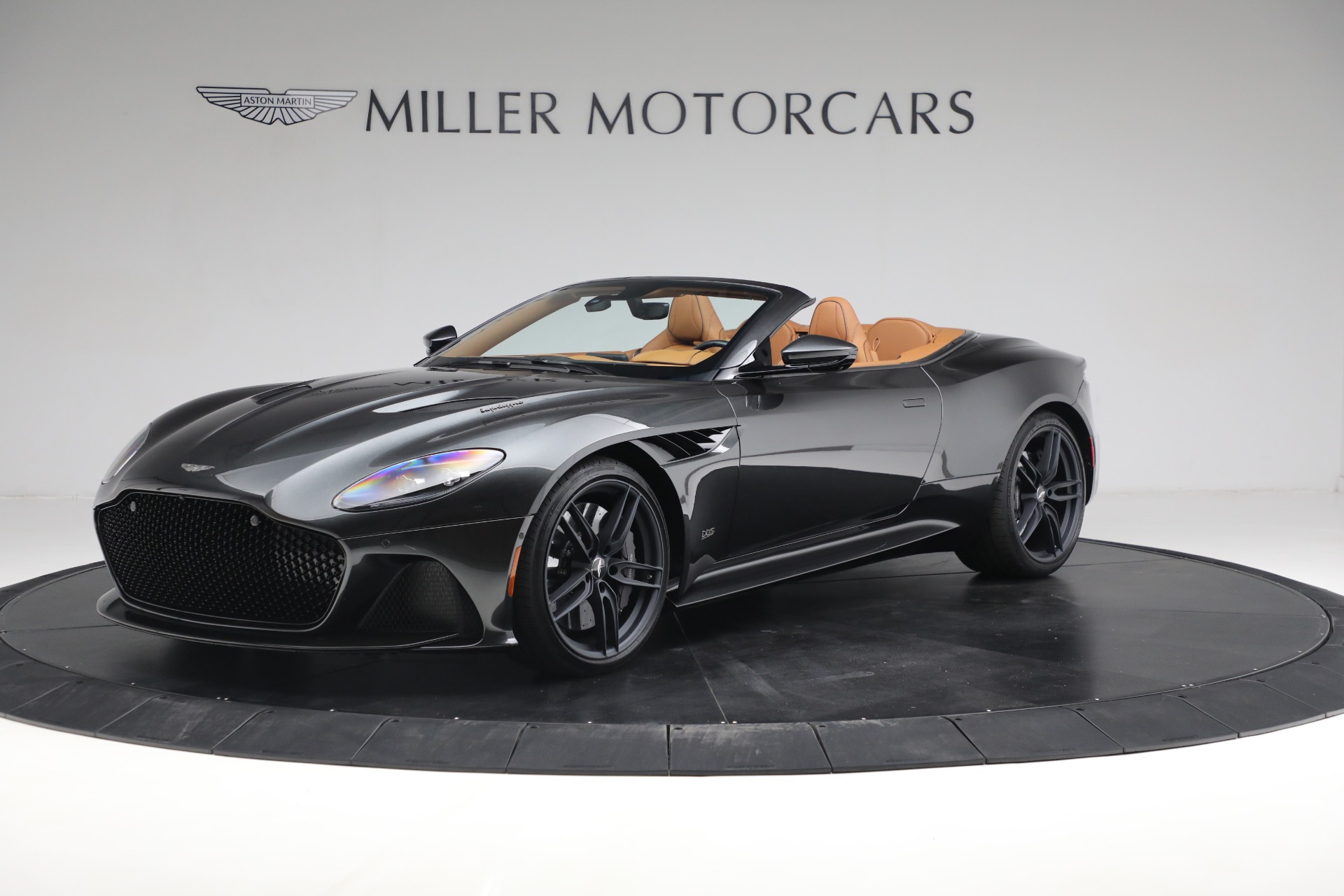 Used 2021 Aston Martin DBS Superleggera Volante for sale Sold at Alfa Romeo of Westport in Westport CT 06880 1