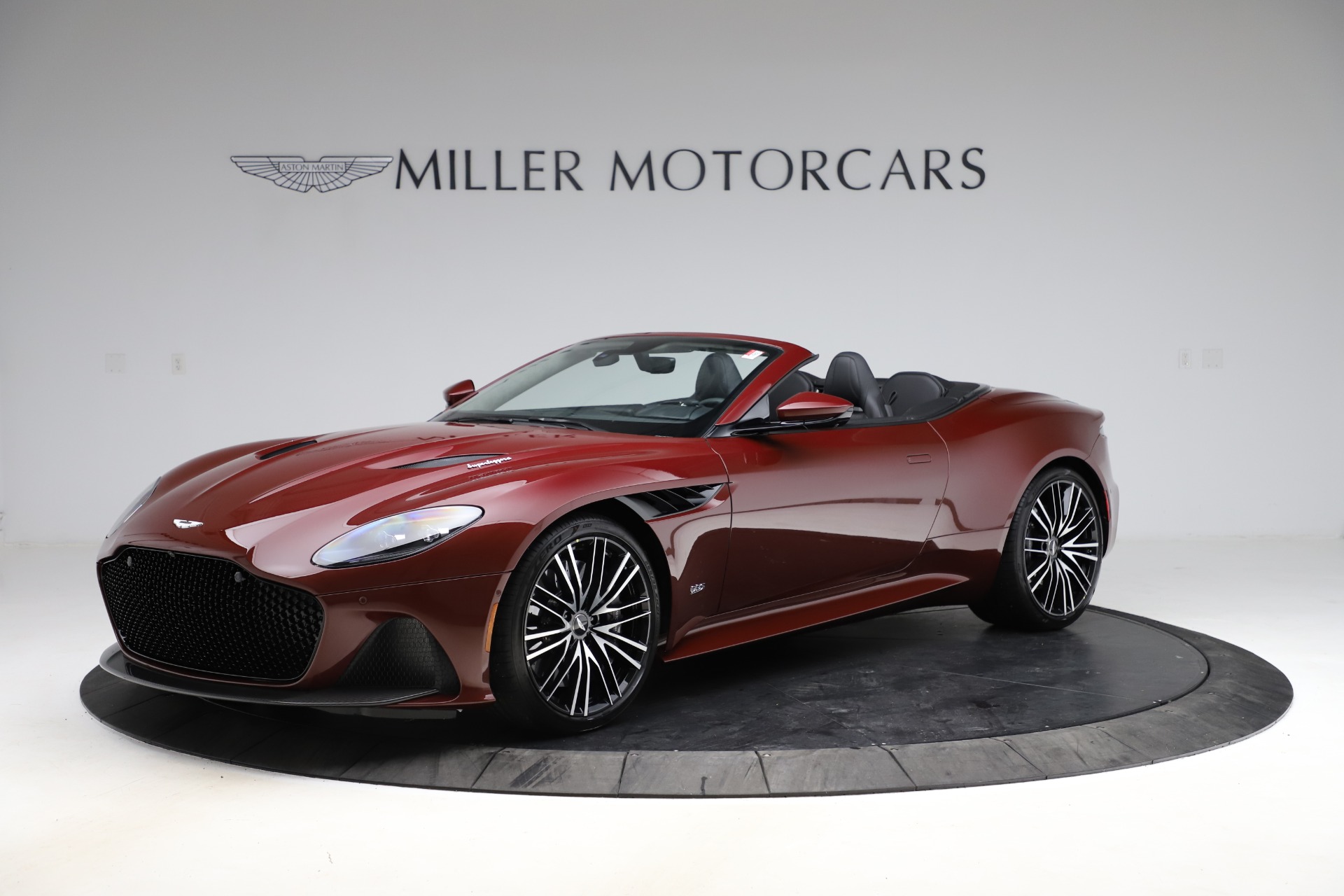 New 2021 Aston Martin DBS Superleggera Volante for sale $362,486 at Alfa Romeo of Westport in Westport CT 06880 1