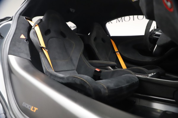 Used 2019 McLaren 600LT Coupe for sale $229,900 at Alfa Romeo of Westport in Westport CT 06880 19