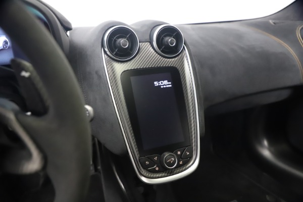 Used 2019 McLaren 600LT Coupe for sale $229,900 at Alfa Romeo of Westport in Westport CT 06880 23