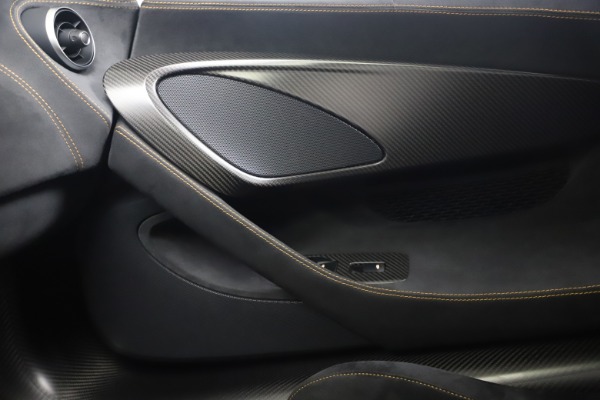 Used 2019 McLaren 600LT for sale Sold at Alfa Romeo of Westport in Westport CT 06880 25