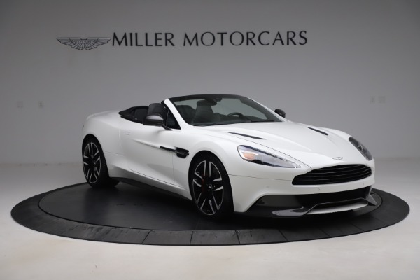 Used 2015 Aston Martin Vanquish Volante for sale $139,900 at Alfa Romeo of Westport in Westport CT 06880 10