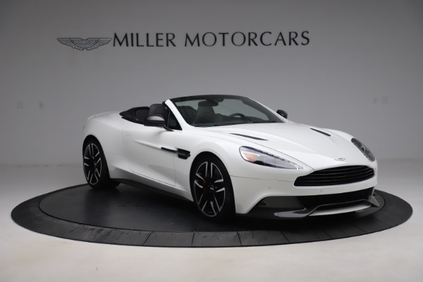 Used 2015 Aston Martin Vanquish Volante for sale Sold at Alfa Romeo of Westport in Westport CT 06880 10