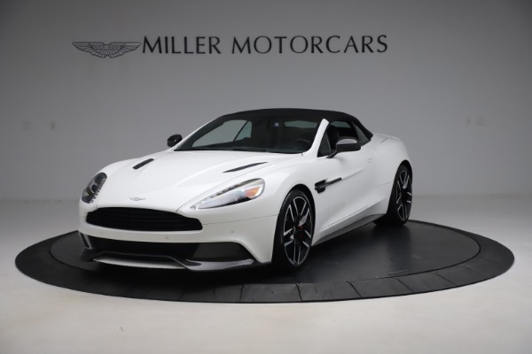 Used 2015 Aston Martin Vanquish Volante for sale Sold at Alfa Romeo of Westport in Westport CT 06880 13