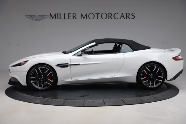 Used 2015 Aston Martin Vanquish Volante for sale Sold at Alfa Romeo of Westport in Westport CT 06880 14