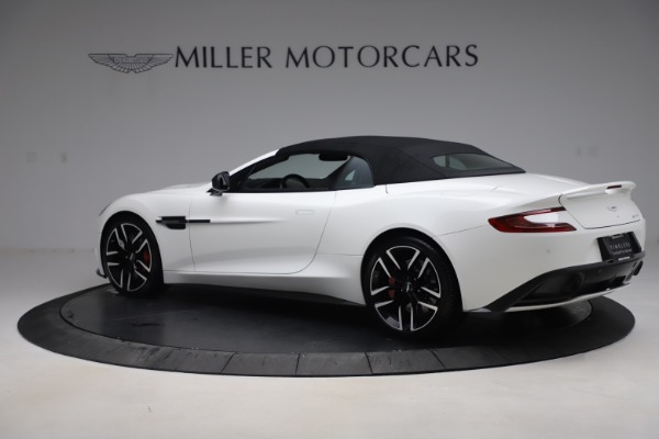 Used 2015 Aston Martin Vanquish Volante for sale Sold at Alfa Romeo of Westport in Westport CT 06880 15