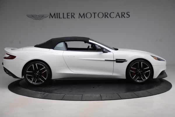 Used 2015 Aston Martin Vanquish Volante for sale Sold at Alfa Romeo of Westport in Westport CT 06880 17