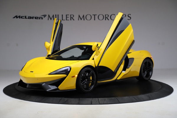 Used 2016 McLaren 570S Coupe for sale $139,900 at Alfa Romeo of Westport in Westport CT 06880 12