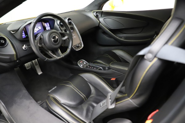 Used 2016 McLaren 570S Coupe for sale $139,900 at Alfa Romeo of Westport in Westport CT 06880 15