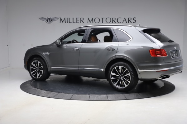 Used 2018 Bentley Bentayga W12 for sale $156,900 at Alfa Romeo of Westport in Westport CT 06880 4