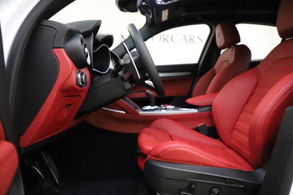 New 2021 Alfa Romeo Stelvio Ti Sport Q4 for sale Sold at Alfa Romeo of Westport in Westport CT 06880 15