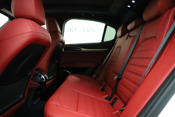 New 2021 Alfa Romeo Stelvio Ti Sport Q4 for sale Sold at Alfa Romeo of Westport in Westport CT 06880 19
