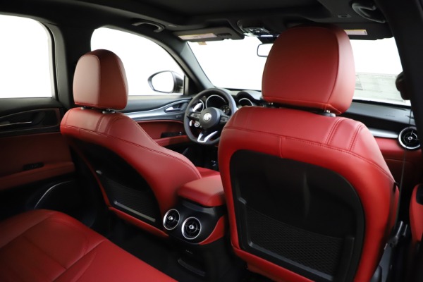 New 2021 Alfa Romeo Stelvio Ti Sport Q4 for sale Sold at Alfa Romeo of Westport in Westport CT 06880 26