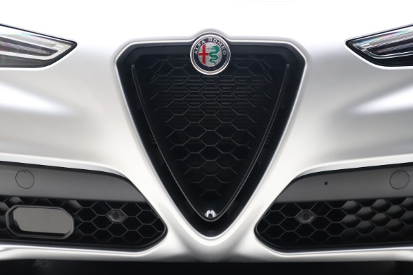New 2021 Alfa Romeo Stelvio Ti Sport Q4 for sale Sold at Alfa Romeo of Westport in Westport CT 06880 26