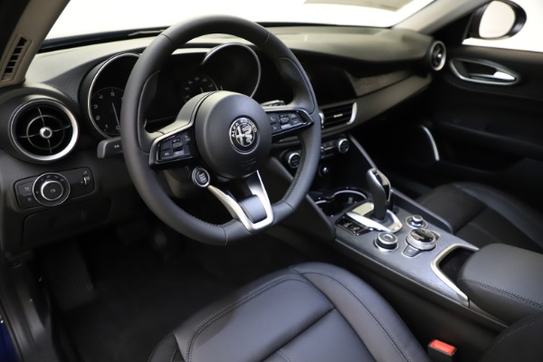 New 2021 Alfa Romeo Giulia Q4 for sale $46,800 at Alfa Romeo of Westport in Westport CT 06880 13
