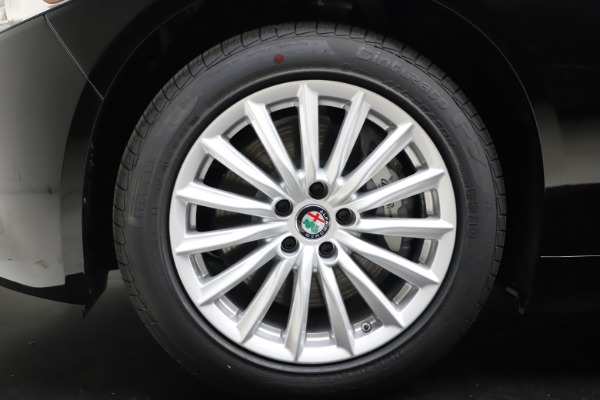 New 2021 Alfa Romeo Giulia Q4 for sale Call for price at Alfa Romeo of Westport in Westport CT 06880 27